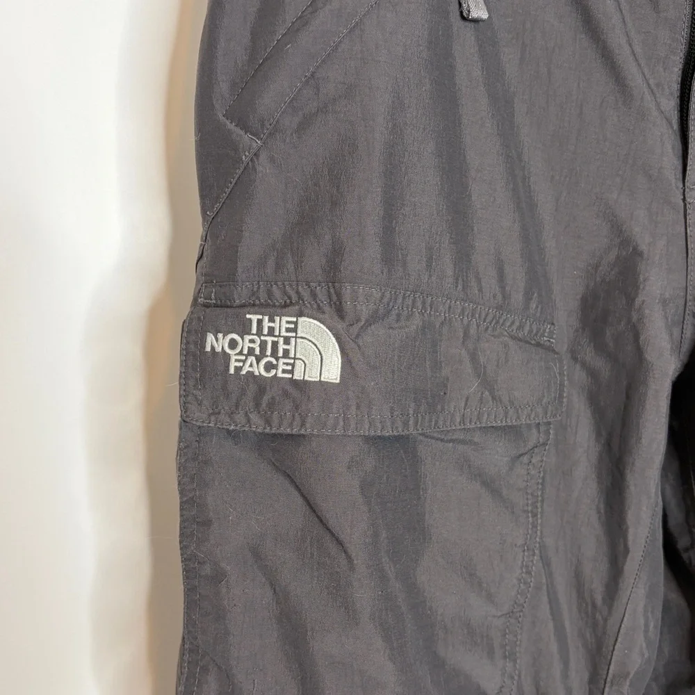 The North Face Hyvent Men's Dark Gray Cargo Pants ski pants, size small *repair*
